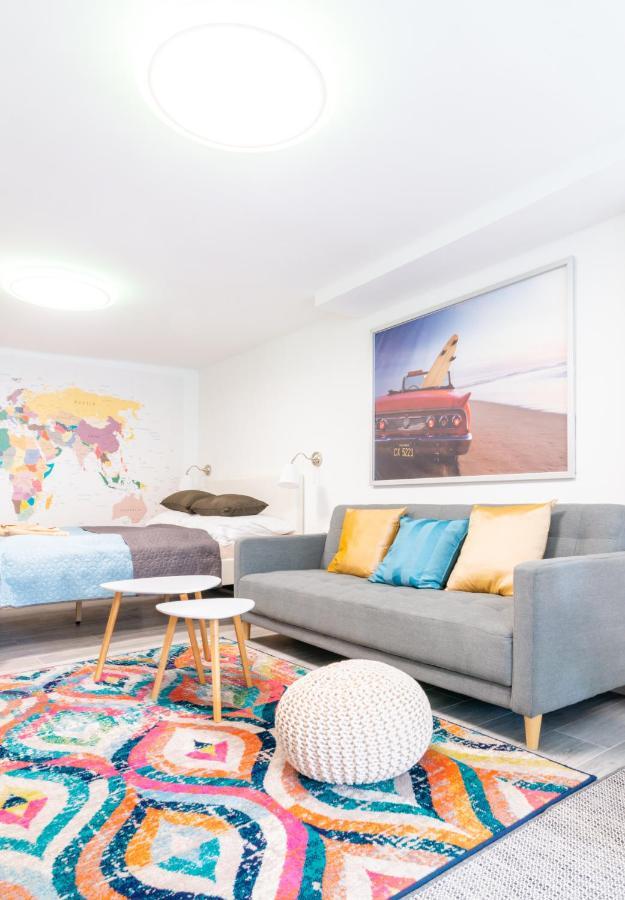 Cosy And Colorful Apartment Szentendre Buitenkant foto